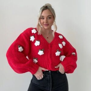 LUNA IVY Red Chunky Knit Crocheted Flower Crochet Rosette Cardigan Sweater S